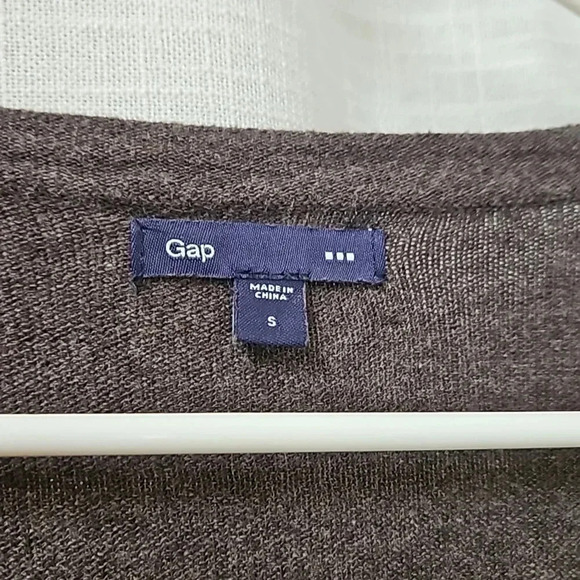 GAP SWEATER - Picture 3 of 5